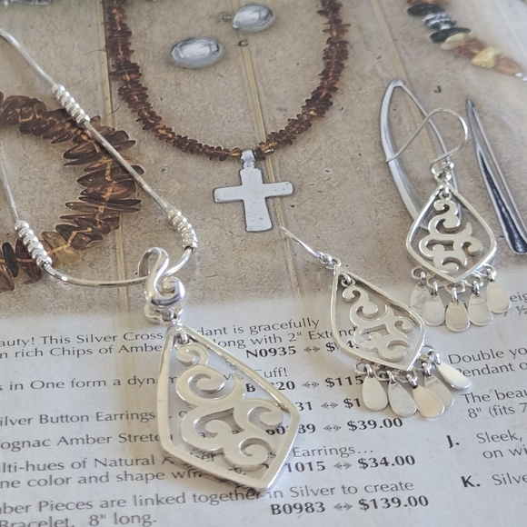 Silpada Earring And Pendant Set - Picture 3 of 11